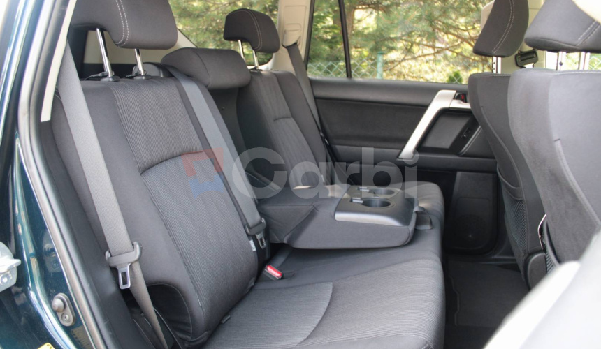 Toyota Land Cruiser 2.8 D-4D 204 Comfort A/T 4x4