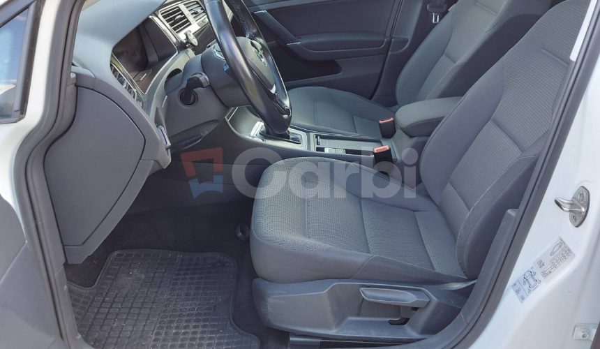 Volkswagen Golf e