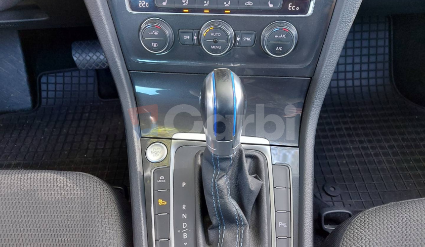 Volkswagen Golf e