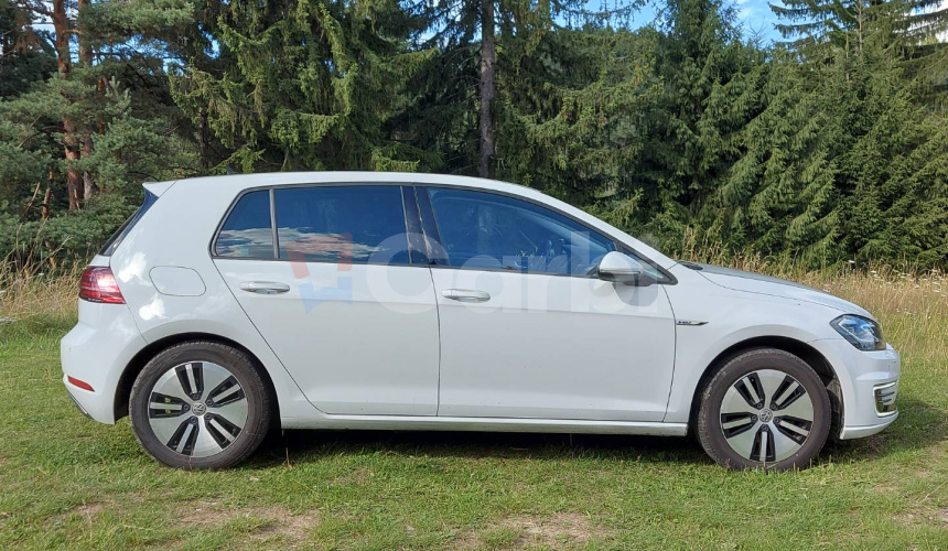 Volkswagen Golf e