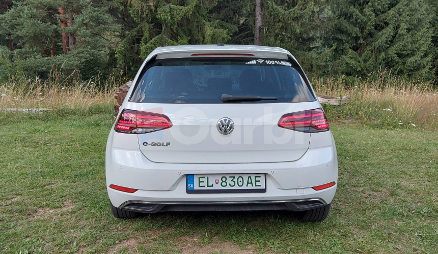 Volkswagen Golf e