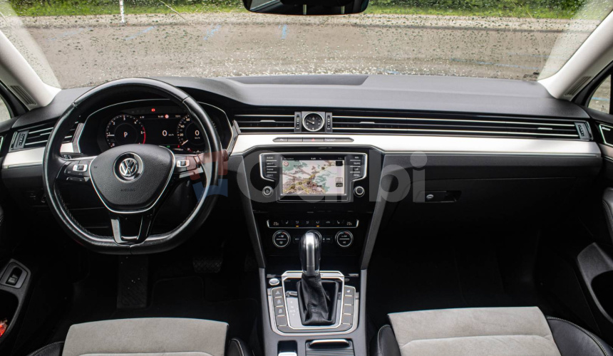 Volkswagen Passat Variant 2.0 BiTDI 240k BMT Highline 4MOTION DSG Busin