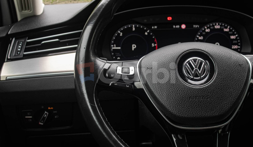 Volkswagen Passat Variant 2.0 BiTDI 240k BMT Highline 4MOTION DSG Busin