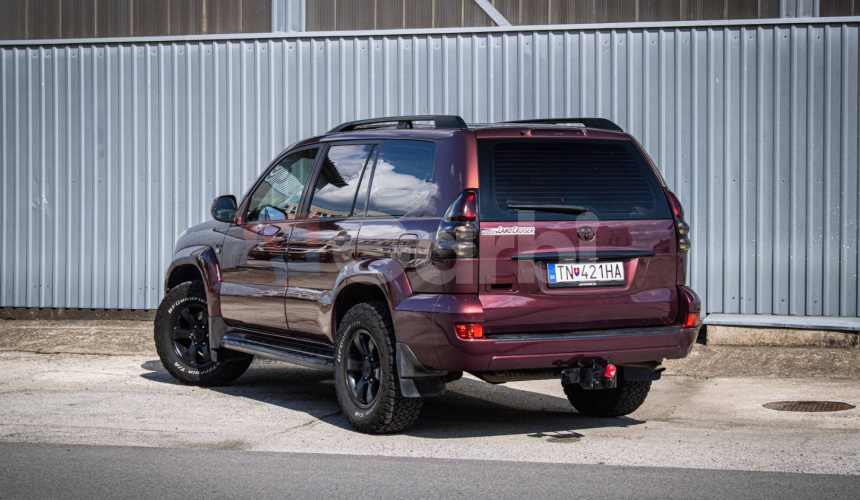 Toyota Land Cruiser 3.0 D-4D Lux+ A/T