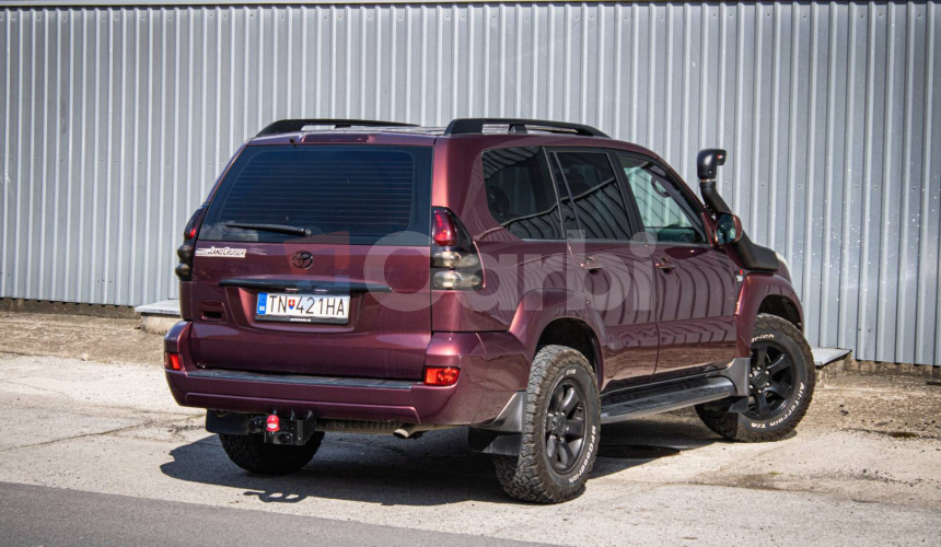 Toyota Land Cruiser 3.0 D-4D Lux+ A/T
