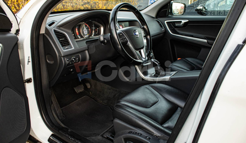 Volvo XC60 D4 2.0L Drive-E Ocean Race Geartronic