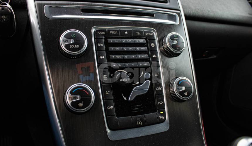 Volvo XC60 D4 2.0L Drive-E Ocean Race Geartronic