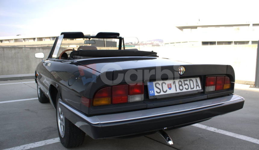 Alfa Romeo Spider 1984 93kw