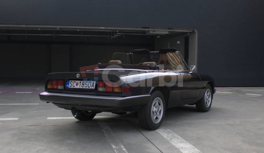 Alfa Romeo Spider 1984 93kw