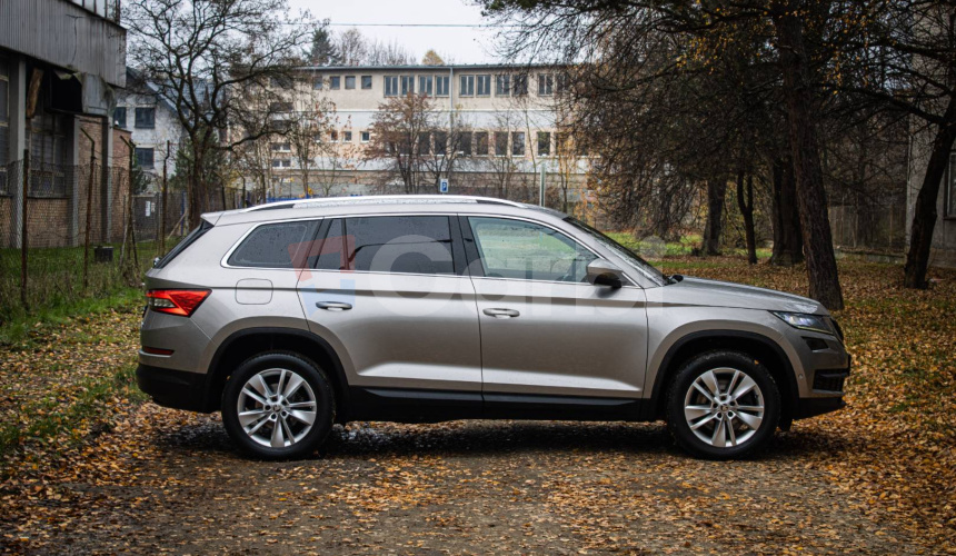 Škoda Kodiaq Style 2.0 TDI DSG 7-miestny, Slovenské, Canton, Ambient, ACC, DCC, ťažné