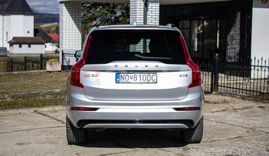 Volvo XC90 XC 90 B5 235k Drive-E R-Design AWD A/T 7m