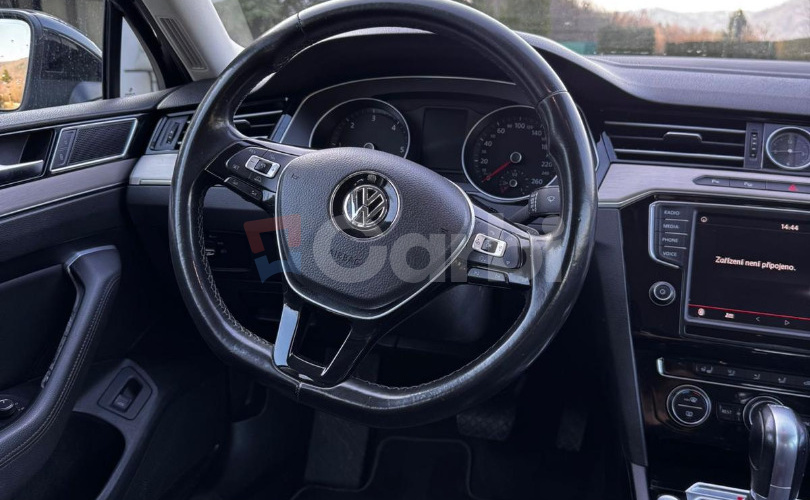 Volkswagen Passat 2.0 BiTDI DSG 4-Motion Highline
