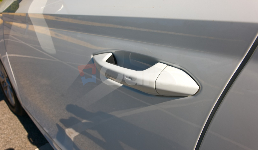 Škoda Octavia Combi 2.0 TDI SCR 150k 7st. DSG automat Nelakované