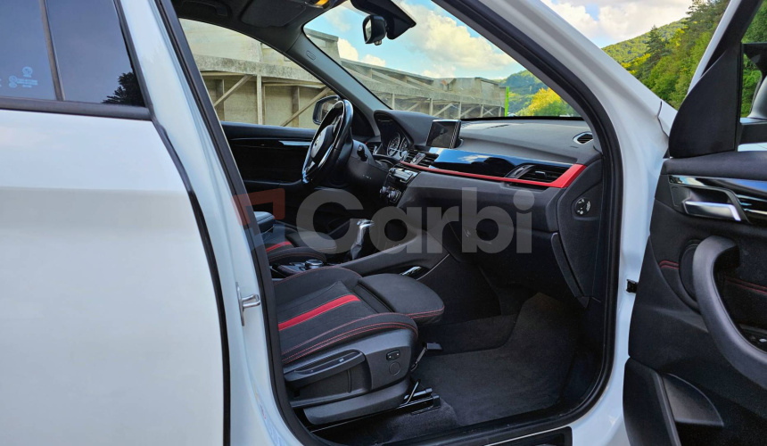 BMW X1 sDrive 18d Sport Line A/T