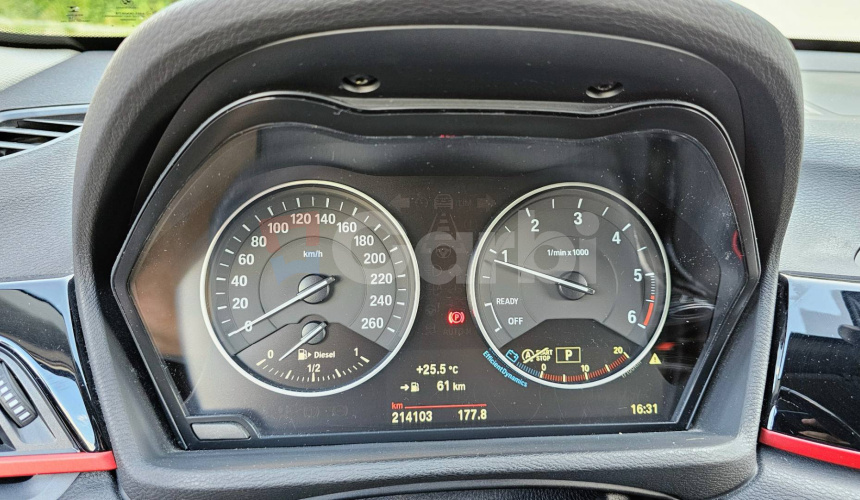 BMW X1 sDrive 18d Sport Line A/T