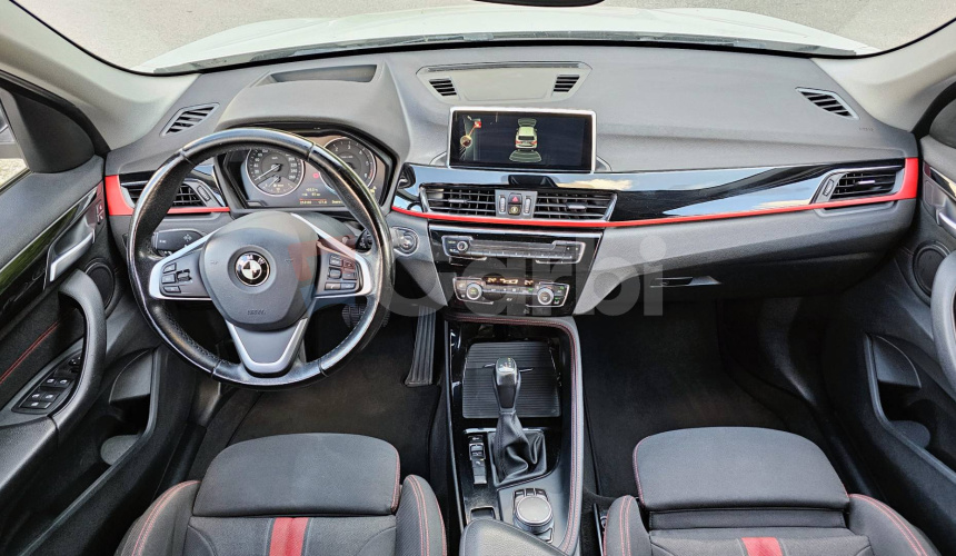 BMW X1 sDrive 18d Sport Line A/T