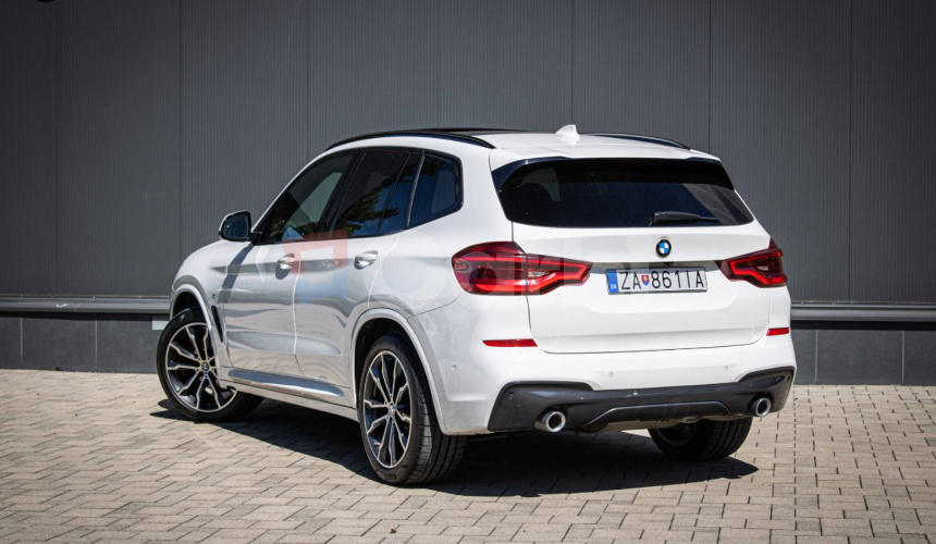 BMW X3 xDrive 20d Msport, Panoráma, HUD, Keylles-go, ambient, El ťažné, 2 sady kolies