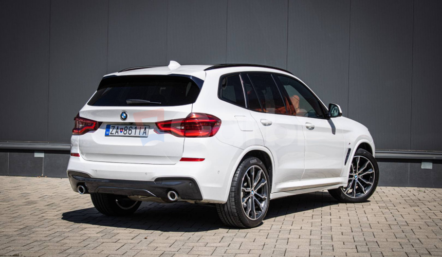 BMW X3 xDrive 20d Msport, Panoráma, HUD, Keylles-go, ambient, El ťažné, 2 sady kolies