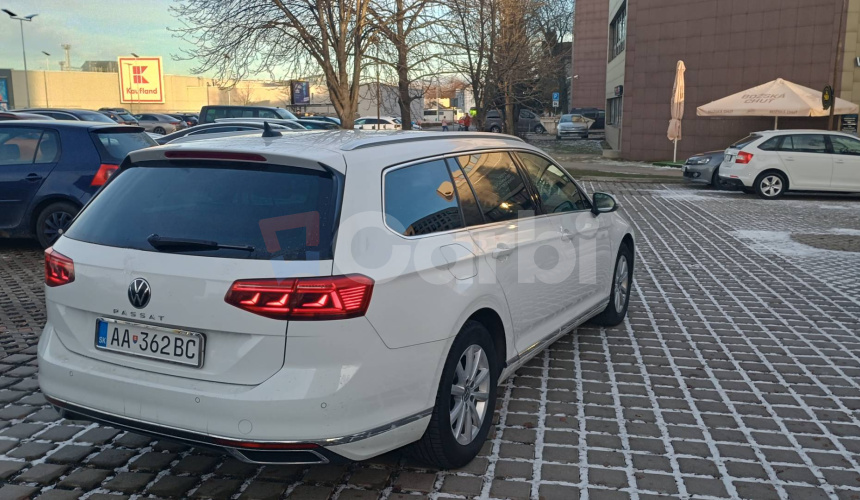 Volkswagen Passat Variant 2.0 TDI EVO Business DSG