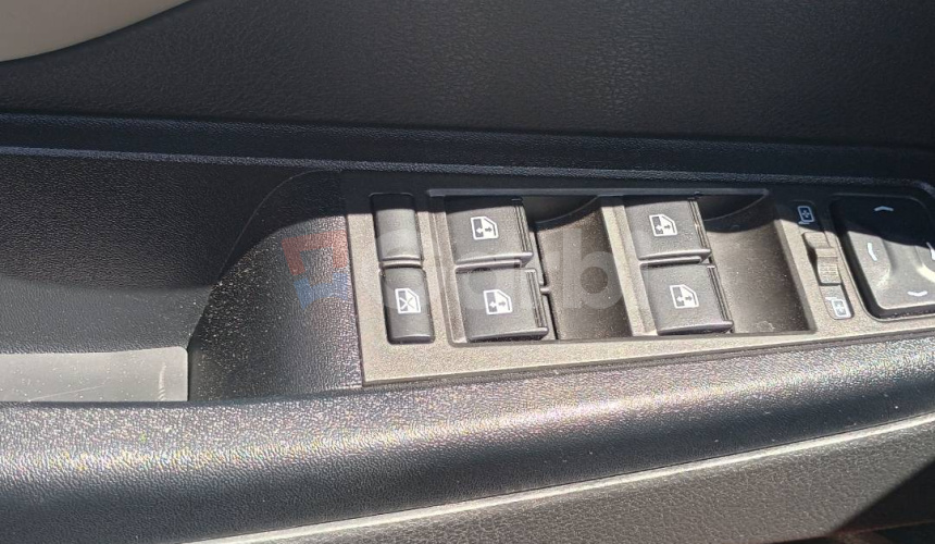 Lada Vesta SW Cross 1.6 16V MPI Ice