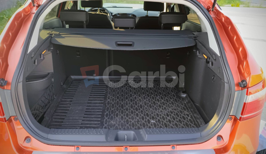 Lada Vesta SW Cross 1.6 16V MPI Ice