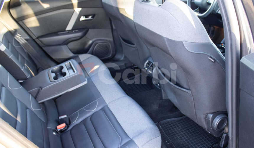 Citroën ë-C4 X Electric 100 kW Shine