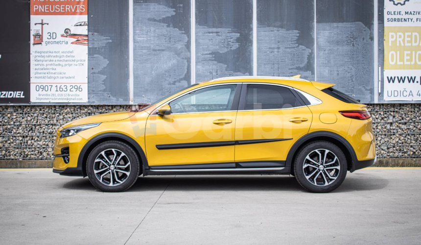 Kia XCeed 1.4 T-GDi Gold, 1. majiteľ, slovenské, nelakované