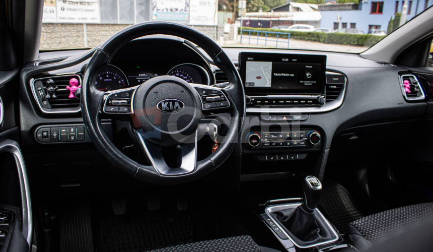 Kia XCeed 1.4 T-GDi Gold, 1. majiteľ, slovenské, nelakované