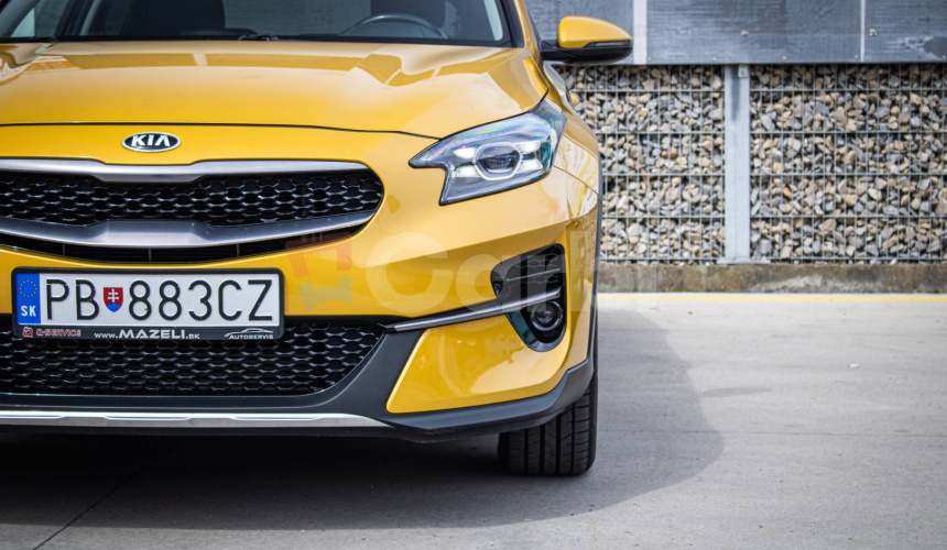 Kia XCeed 1.4 T-GDi Gold, 1. majiteľ, slovenské, nelakované