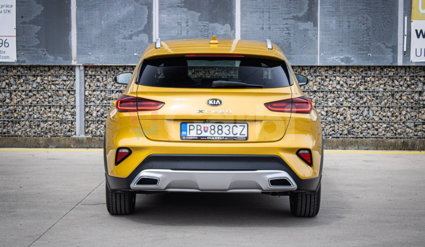Kia XCeed 1.4 T-GDi Gold, 1. majiteľ, slovenské, nelakované