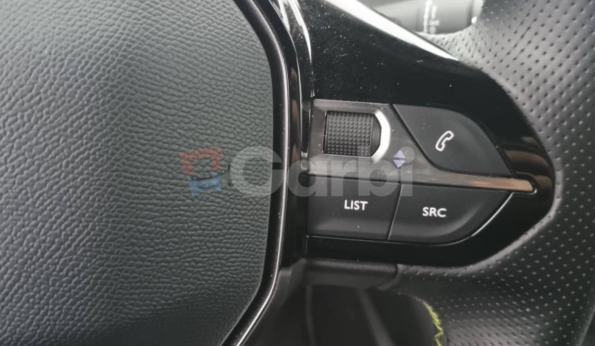 Peugeot 2008 e- GT Pack 136k