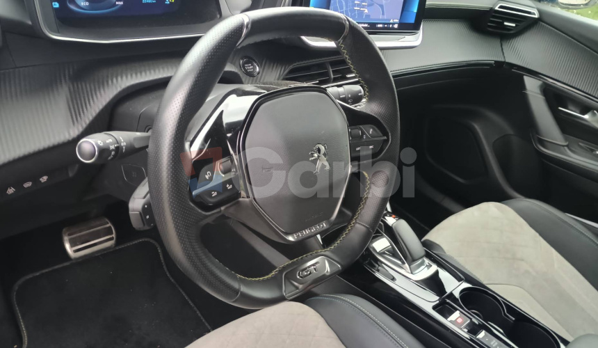 Peugeot 2008 e- GT Pack 136k