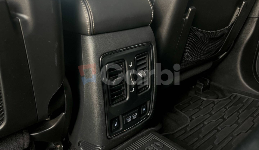 Jeep Grand Cherokee 3.0L V6 TD Overland A/T
