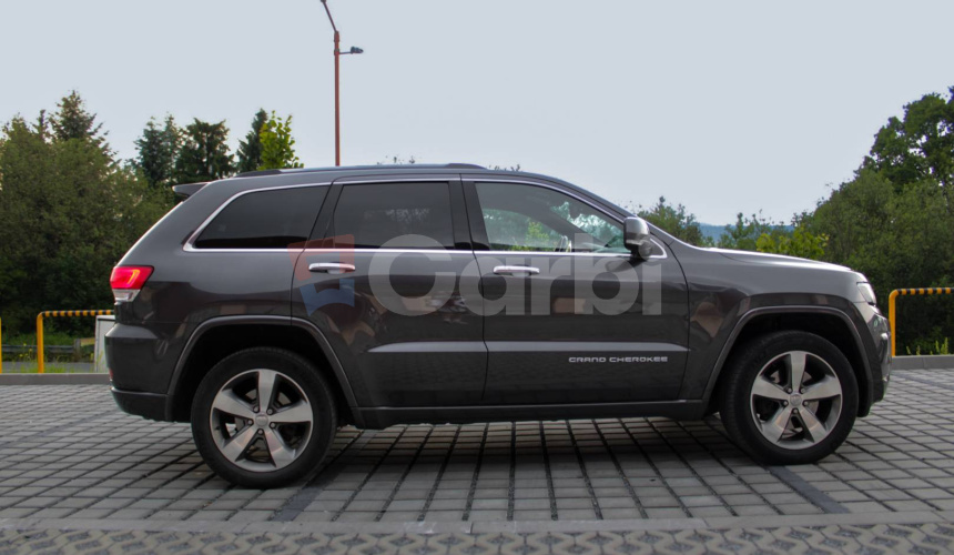 Jeep Grand Cherokee 3.0L V6 TD Overland A/T