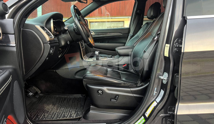Jeep Grand Cherokee 3.0L V6 TD Overland A/T