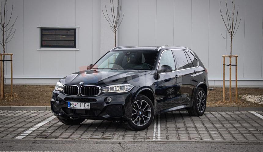 BMW X5 30d xDrive Mpacket, Webasto, nočné, harman, LED, ťažné, 360, softclose