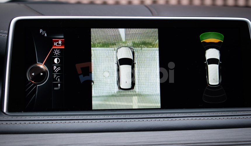 BMW X5 30d xDrive Mpacket, Webasto, nočné, harman, LED, ťažné, 360, softclose