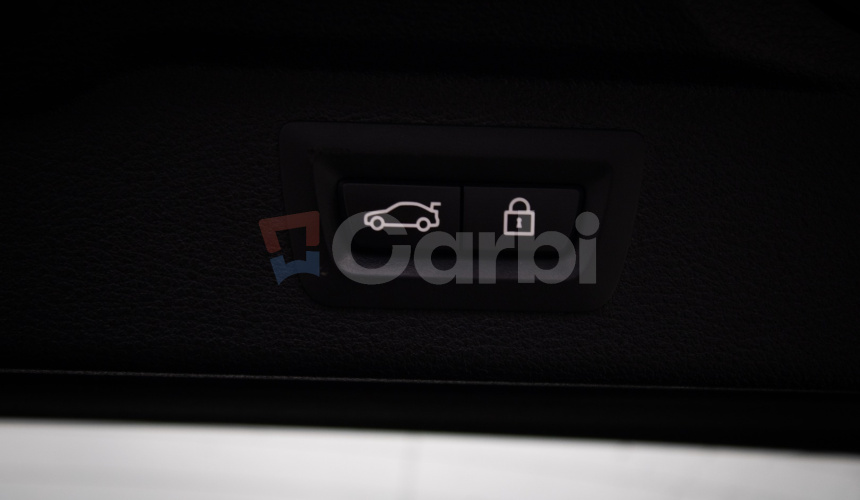 BMW X5 30d xDrive Mpacket, Webasto, nočné, harman, LED, ťažné, 360, softclose