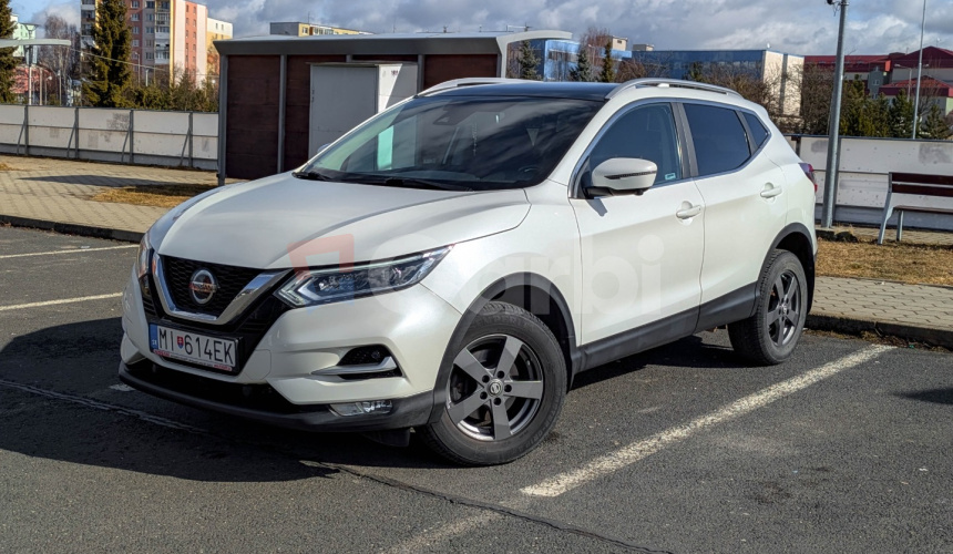 Nissan Qashqai DIG-T 115 N-Connecta Xtronic
