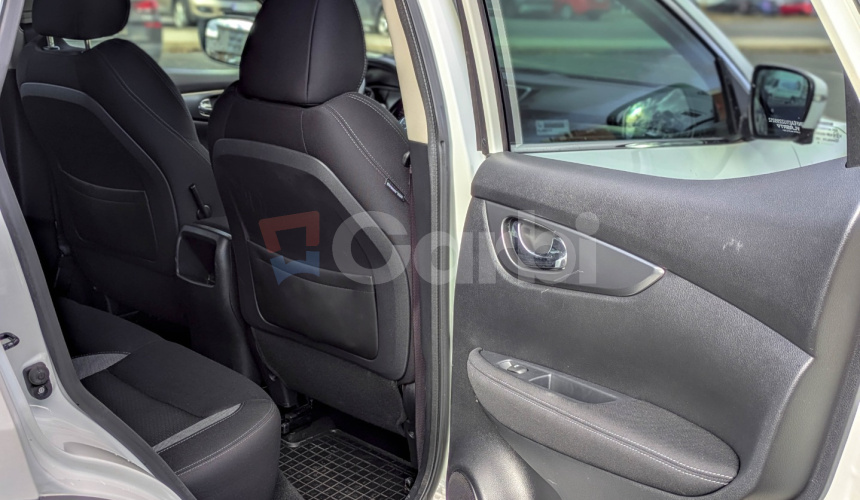 Nissan Qashqai DIG-T 115 N-Connecta Xtronic