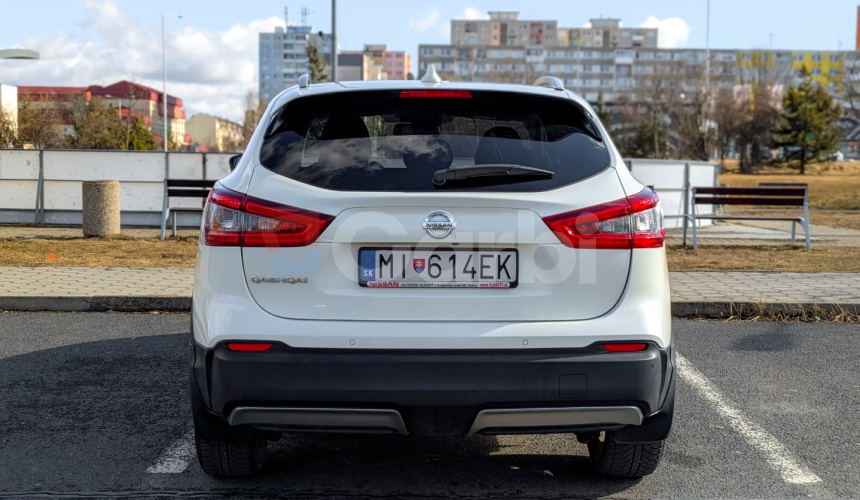 Nissan Qashqai DIG-T 115 N-Connecta Xtronic