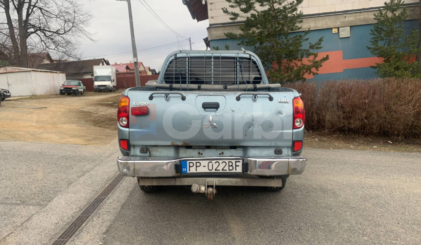 Mitsubishi L 200