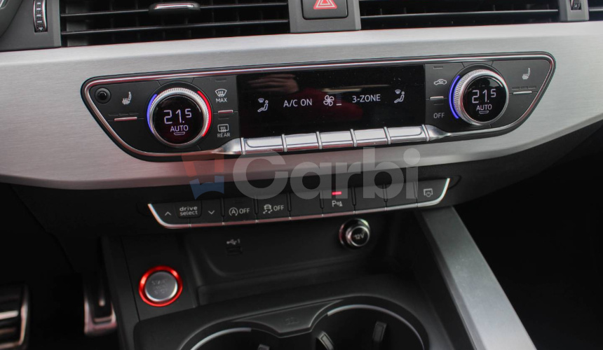 Audi A4 Avant 40 2.0 TDI S line S tronic