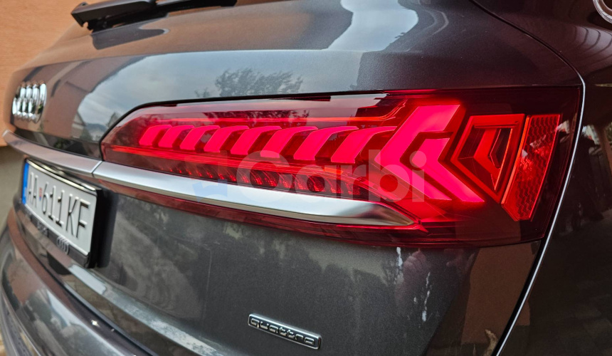 Audi Q7 55 TFSI E