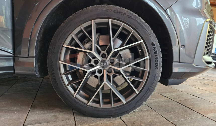 Audi Q7 55 TFSI E