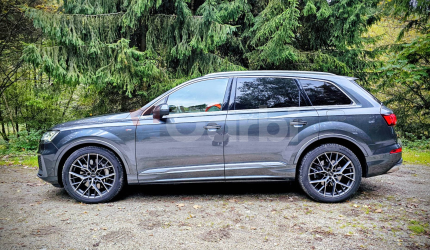 Audi Q7 55 TFSI E