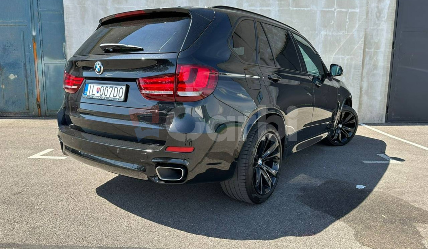 BMW X5 xDrive40d A/T