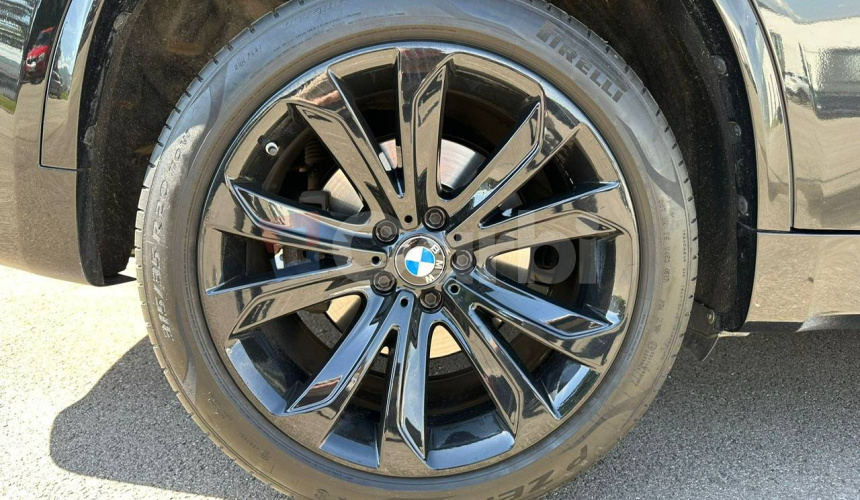 BMW X5 xDrive40d A/T