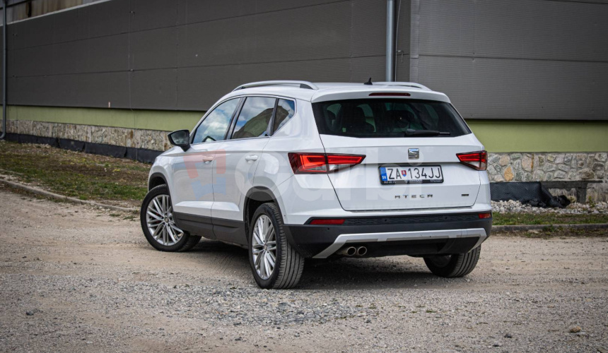 Seat Ateca 2.0 TDI 4drive DSG Xcellence, Webasto, 360°kamera, kessy, tažné, FULL LED