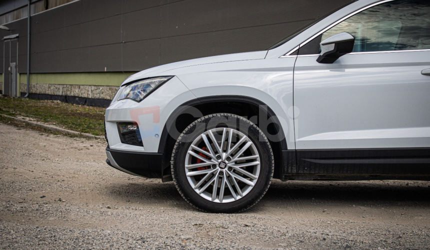 Seat Ateca 2.0 TDI 4drive DSG Xcellence, Webasto, 360°kamera, kessy, tažné, FULL LED